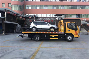 杨浦汽车紧急补胎换胎救援